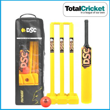 DSC 2024 MASTER BATTER PLASTIC BAT, BALL AND STUMPS BAGGED BEACH & BACKYARD SET
