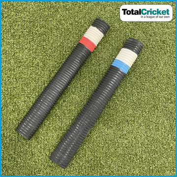 TOTAL CRICKET 3 COLOUR STIPPLED RIB EXCLUSIVE GRIP