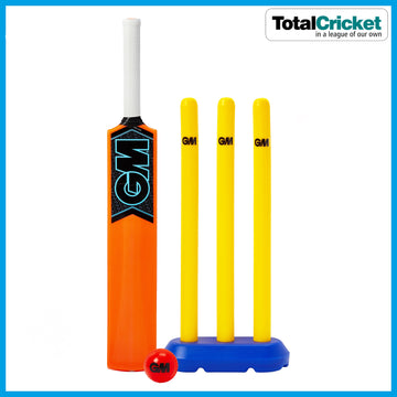 GM Striker Cricket Set